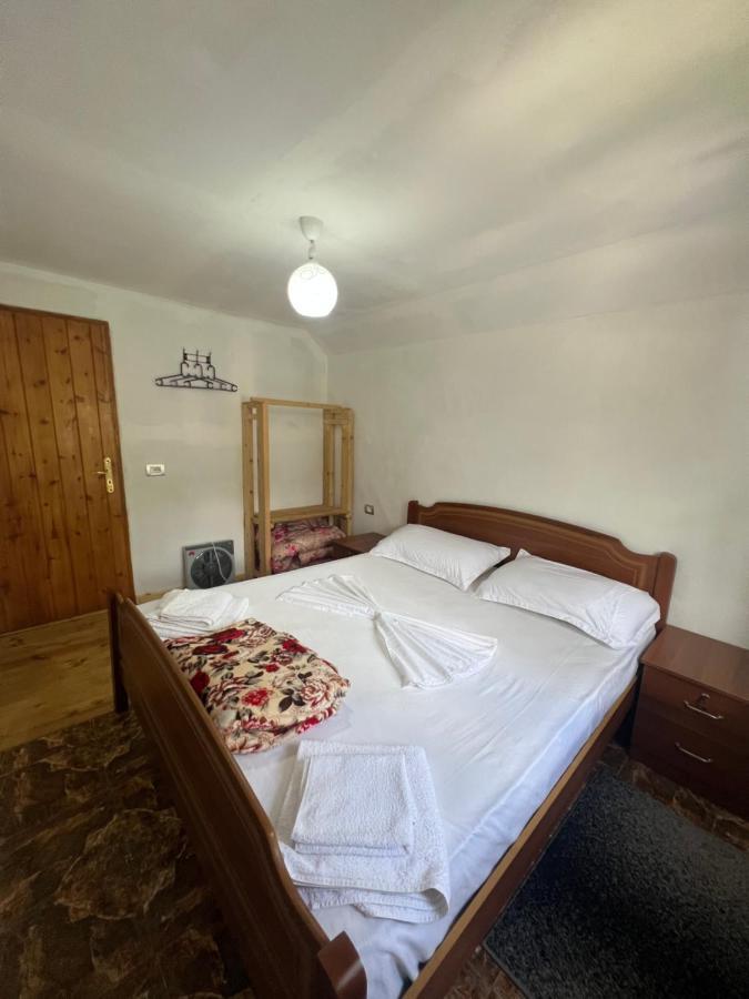 Guest House Gjelaj Theth Eksteriør billede
